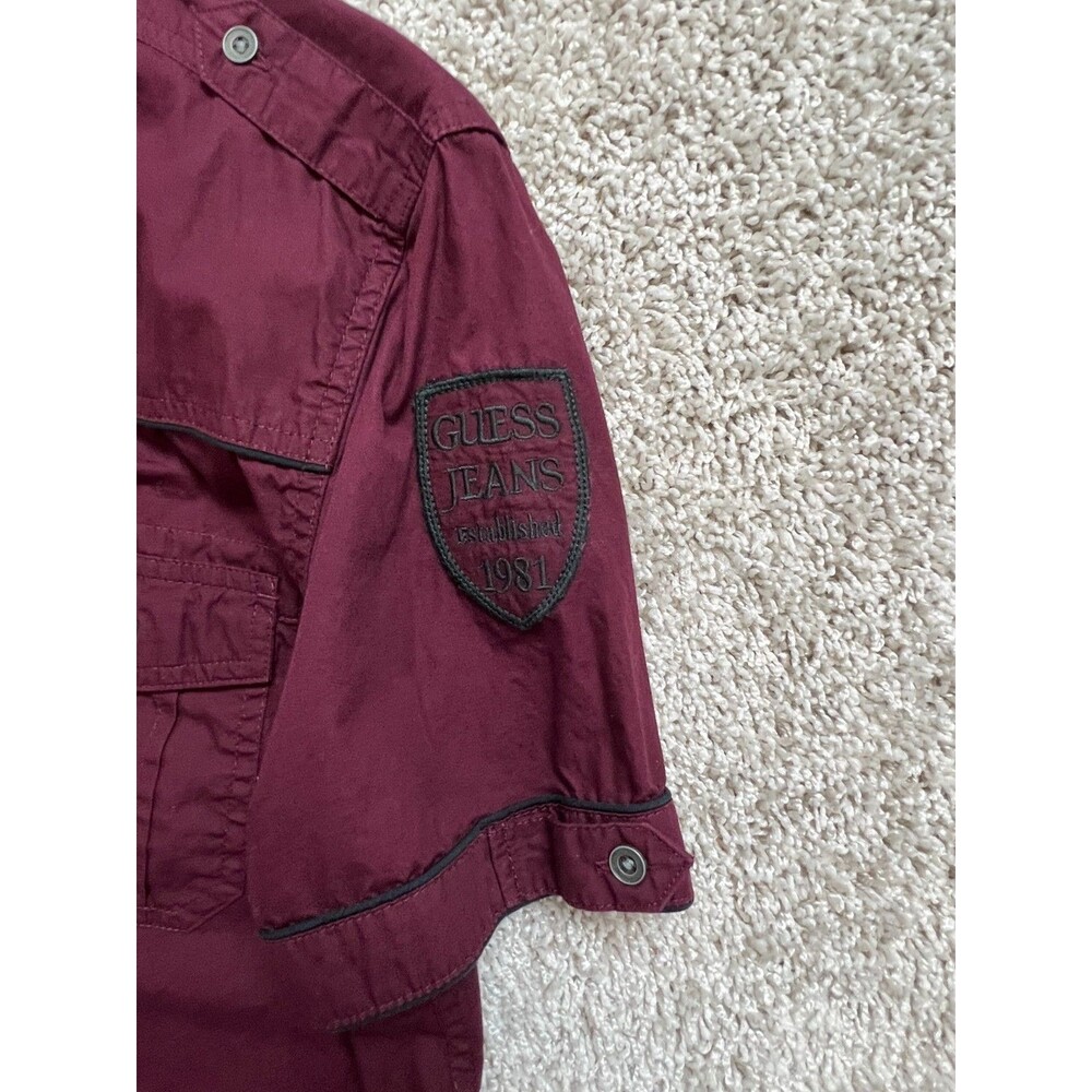 Guess Mens Button Up Shirt Burgundy Short Sleeve Military Style Size M Casual - Picture 5 of 9